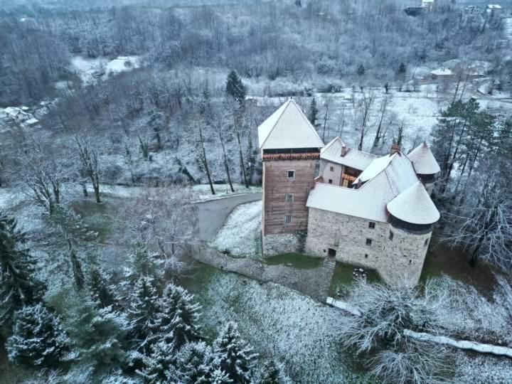 Appartamento Four Pearls Karlovac Esterno foto